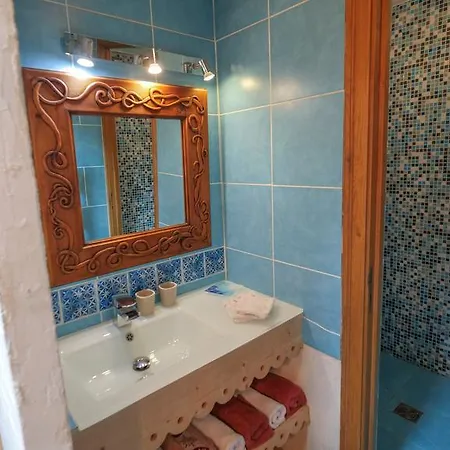 Bed & Breakfast D'hotes La Taniere De Groumff 3*